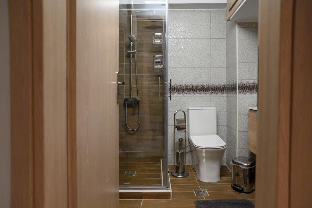 Fresh Spicy 1Bd Amusement Arcade Appartement Athene Buitenkant foto