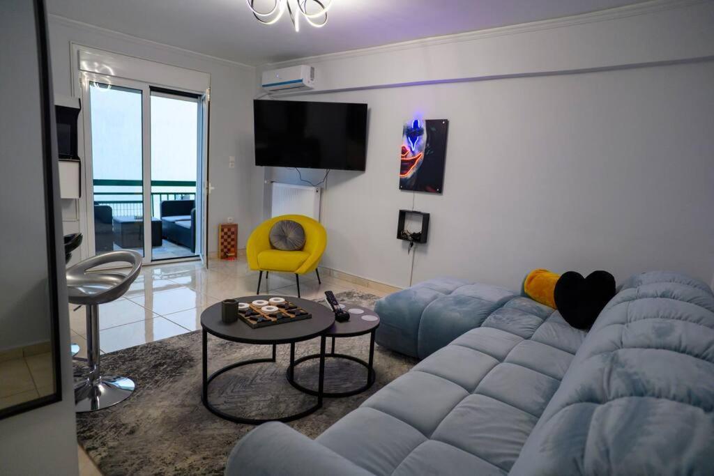 Fresh Spicy 1Bd Amusement Arcade Appartement Athene Buitenkant foto